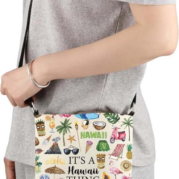 Functional Magnetic Closure Crossbody Bag with Hawaiian Spirit & Versatility - Picture 5 of 7